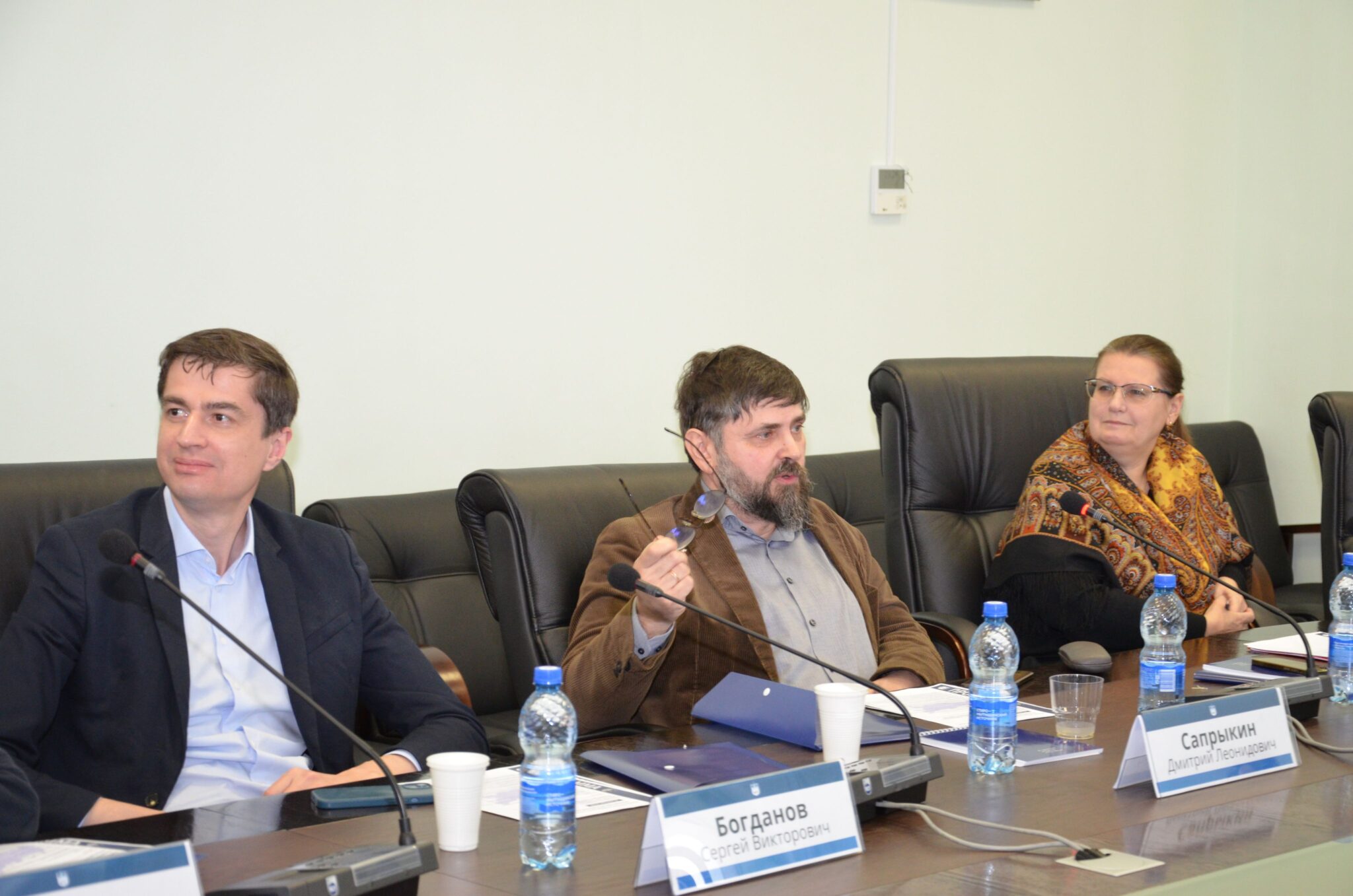 saprykin-kozlova-bogdanov-2048x1357